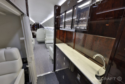 2006 Dassault Falcon 7X: 