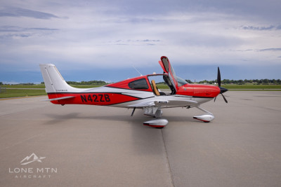 2016 Cirrus SR22T G5 GTS: 
