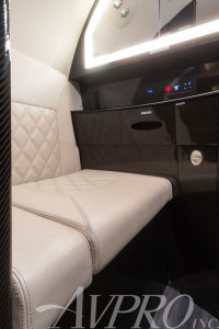 2002 Gulfstream G200: 