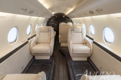 2002 Gulfstream G200: 