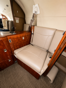 2003 Hawker 400XP: 