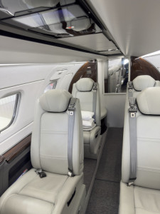 2021 Embraer Phenom 300E: 