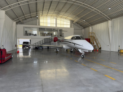 2021 Embraer Phenom 300E: 