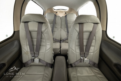 2002 Cirrus SR22: 