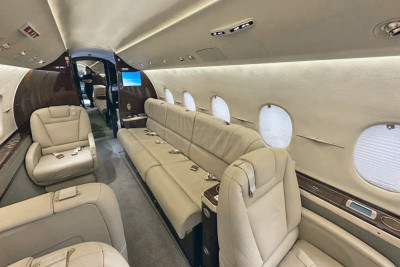 2011 Hawker 4000: 