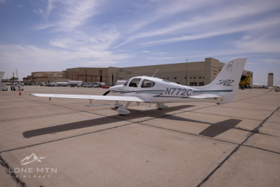 2002 Cirrus SR22: 