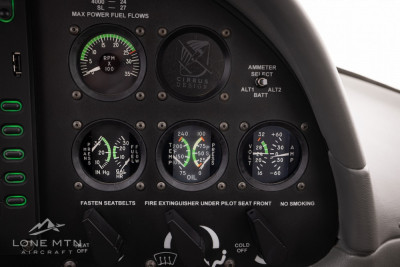 2002 Cirrus SR22: 