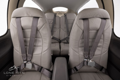 2002 Cirrus SR22: 