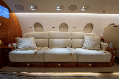 2008 Gulfstream G200: 2007/08 G200 SN 182 Reg N766WS Intr