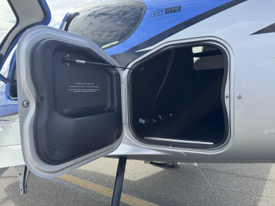 2022 Cirrus SR22T G6 GTS: 