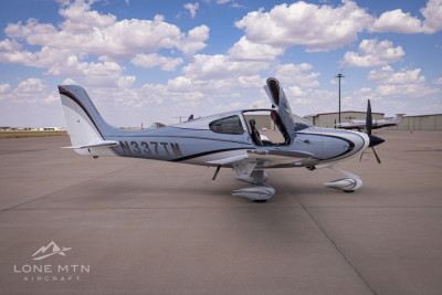 2011 Cirrus SR22T G3: 