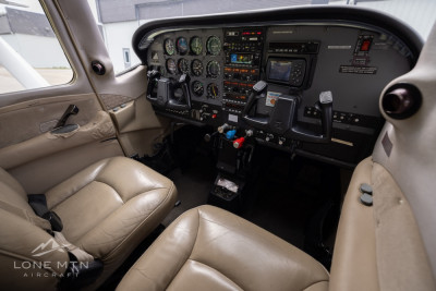 1999 Cessna 206H Stationair: 