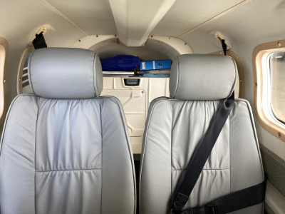 2000 Piper Archer III: 