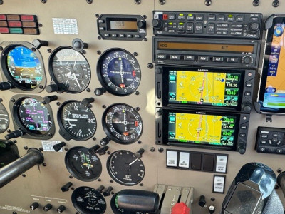 2000 Piper Archer III: 