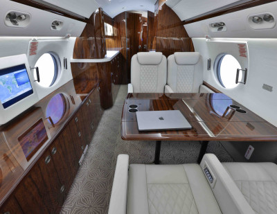 2009 Gulfstream G450: 