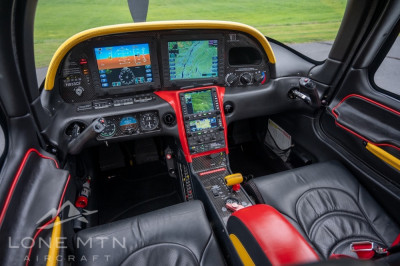 2006 Cirrus SR22 G2: 