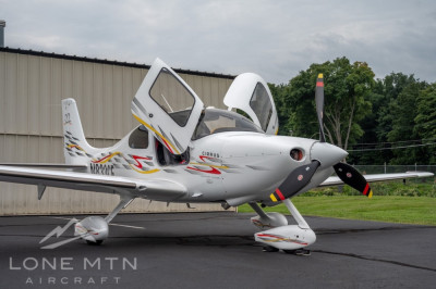 2006 Cirrus SR22 G2: 