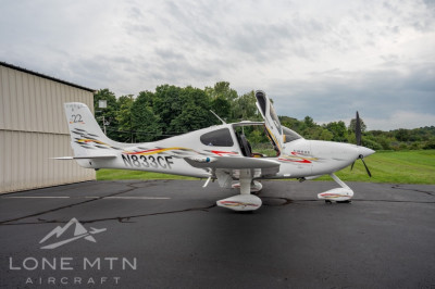 2006 Cirrus SR22 G2: 