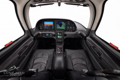 2005 Cirrus SR22 G2 GTS: 