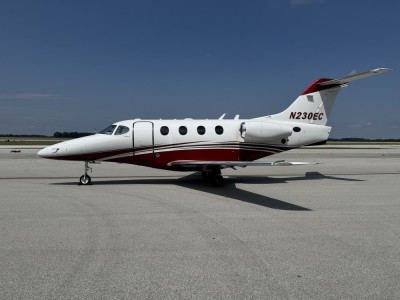 2003 Beechcraft Premier 1: Exterior Two Color Base