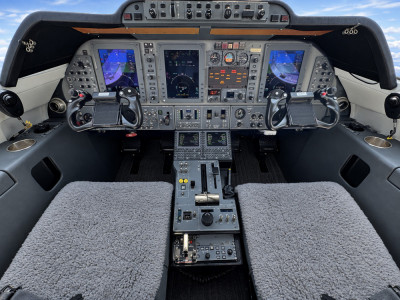 2003 Beechcraft Premier 1: Instrument Panel