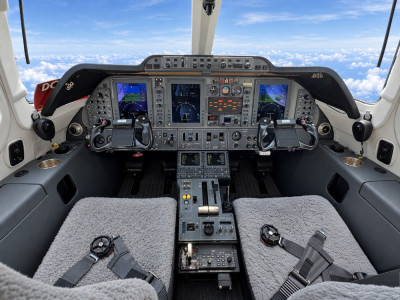 2003 Beechcraft Premier 1: Flight Deck
