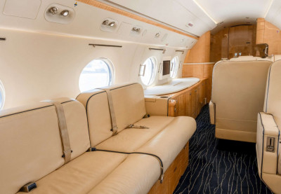 1999 Gulfstream G-V: 