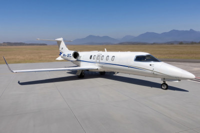 2008 Bombardier Learjet 40: 
