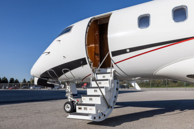 2013 Bombardier Challenger 300: 