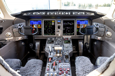 2013 Bombardier Challenger 300: 