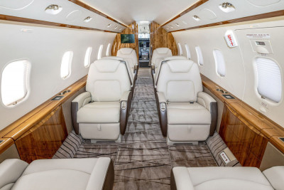 2013 Bombardier Challenger 300: 