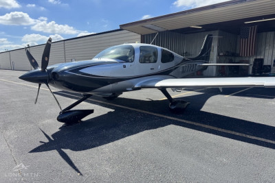 2022 Cirrus SR22T G6 GTS: 