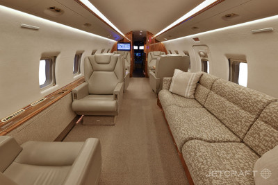 2000 Bombardier Challenger 604: 