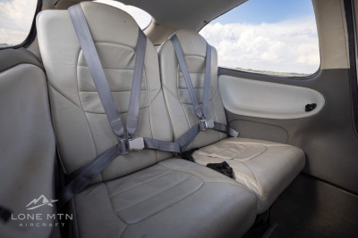 2004 Cirrus SR22 G2: 