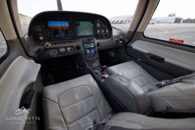 2004 Cirrus SR22 G2: 