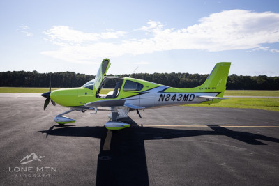 2021 Cirrus SR22T G6 GTS: 