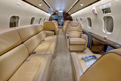 2008 Bombardier Challenger 300: 