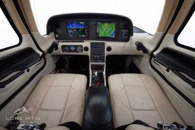 2017 Cirrus SR22 G6: 