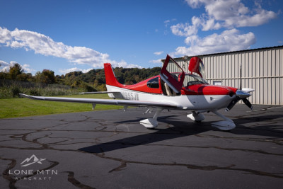 2017 Cirrus SR22 G6: 