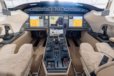 2013 Dassault Falcon 7X: 
