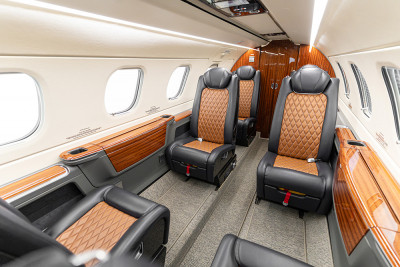 2024 Embraer Phenom 300E: 