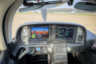 2013 Cirrus SR22T: 