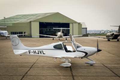 2013 Cirrus SR22T: 