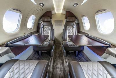 2011 Embraer Phenom 100: 