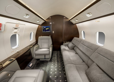 2007 Bombardier Challenger 300: 