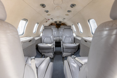 2001 Bombardier Learjet 31: 