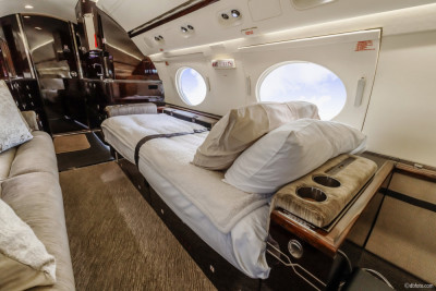 1998 Gulfstream G-V: 