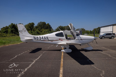 2005 Cirrus SR22 G2 GTS: 