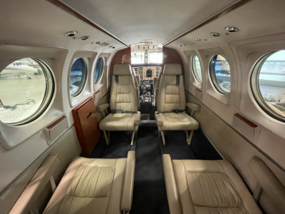 1981 Beechcraft King Air C90: 