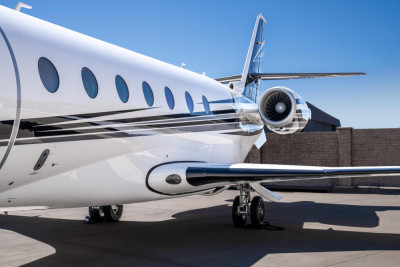 2004 Gulfstream G200: 